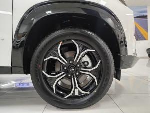 Tata Curvv 1.2T Creative - Image 10
