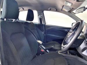 Toyota Starlet 1.5 XS auto - Image 9