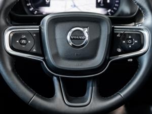 Volvo XC40 B4 Plus Dark - Image 19