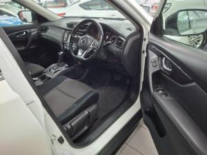 Nissan X-Trail 2.5 4x4 Acenta Tech - Image 12