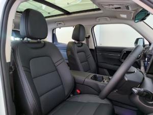 Haval H7 1.5T HEV Super Luxury Black Edition - Image 8