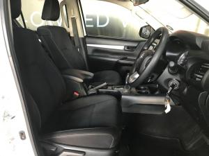 Toyota Hilux 2.4GD-6 double cab Raider auto - Image 5