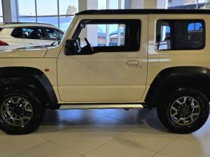 Suzuki Jimny 1.5 GLX AllGrip 3-door manual - Image 4