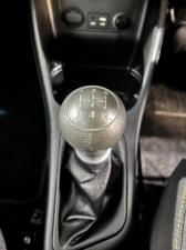 Kia Picanto 1.0 LS - Image 11