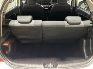 Kia Picanto 1.0 LS - Image 13