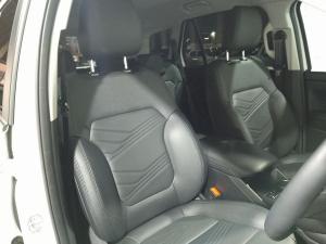 Ford Everest 2.0 SiT Active - Image 11