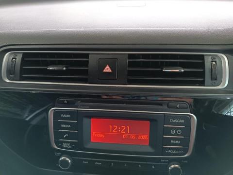 Image Kia Rio hatch 1.2