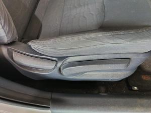 Kia Rio hatch 1.2 - Image 16