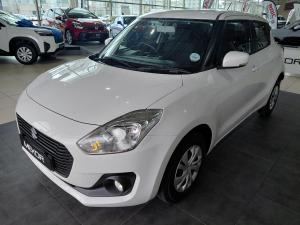 Suzuki Swift 1.2 GLX auto - Image 2
