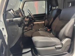 Suzuki Jimny 1.5 GLX AllGrip 5-door auto - Image 13