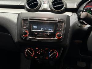 Suzuki Swift 1.2 GL auto - Image 13