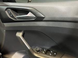 Volkswagen T-Cross 1.0TSI R-Line - Image 10