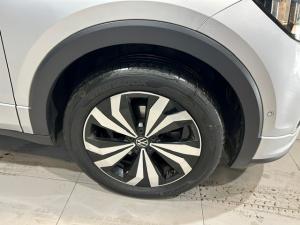 Volkswagen T-Cross 1.0TSI R-Line - Image 8