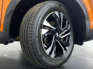 Peugeot 2008 1.2T Allure automatic - Image 15