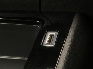 Peugeot 208 1.2 Active - Image 10