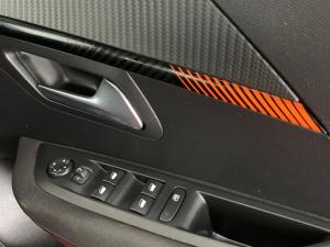 Peugeot 208 1.2 Active - Image 14