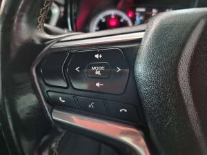 Isuzu D-MAX 3.0 Ddi V-CROSS HR automatic D/C - Image 16