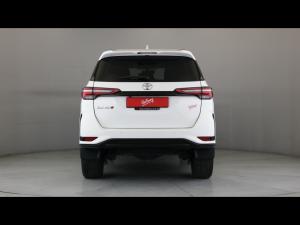 Toyota Fortuner 2.4GD-6 auto - Image 5
