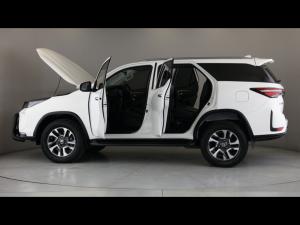 Toyota Fortuner 2.4GD-6 auto - Image 26