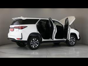 Toyota Fortuner 2.4GD-6 auto - Image 31