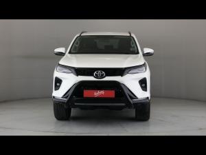 Toyota Fortuner 2.4GD-6 auto - Image 4