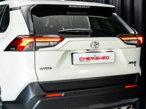 Toyota RAV4 2.0 GX auto - Image 9
