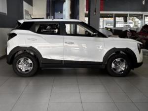 Mahindra XUV 3XO 1.2T MX2 auto - Image 4
