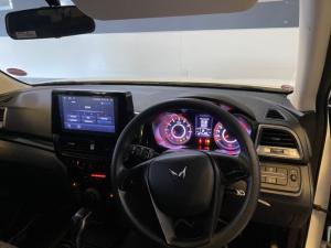 Mahindra XUV 3XO 1.2T MX2 auto - Image 6