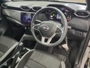 Nissan Magnite 1.0 Visia auto - Image 7