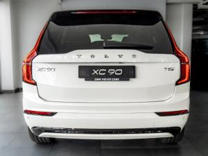 Volvo XC90 T8 Plug-In Hybrid AWD Plus Bright - Image 4