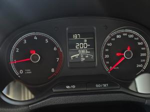 Volkswagen Polo Vivo hatch 1.4 - Image 2