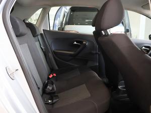 Volkswagen Polo Vivo hatch 1.4 Life - Image 13