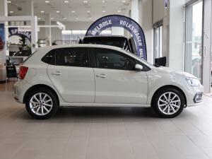 Volkswagen Polo Vivo hatch 1.6 Style - Image 8