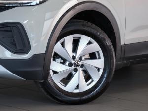 Volkswagen T-Cross 1.0TSI manual - Image 3
