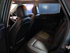 Mahindra XUV300 1.5TD W8 - Image 20