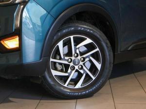 Mahindra XUV300 1.5TD W8 - Image 6