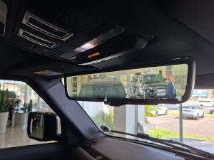 Land Rover Defender 110 D250 X-Dynamic SE - Image 24