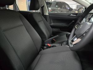 Volkswagen Polo hatch 1.0TSI Life manual - Image 14