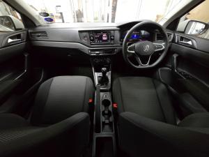 Volkswagen Polo hatch 1.0TSI Life manual - Image 17