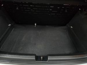 Volkswagen Polo hatch 1.0TSI Life manual - Image 9