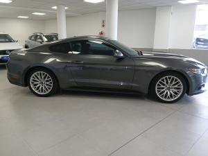 Ford Mustang 2.3T fastback auto - Image 3