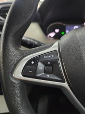 Nissan Magnite 1.0 Visia auto - Image 12