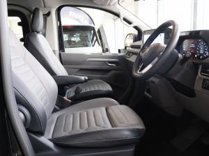 Volkswagen Transporter 2.0TDI Kombi SWB Life - Image 13