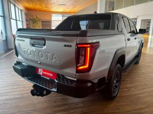 Toyota Hilux 2.8GD-6 double cab Legend 4x4 - Image 11