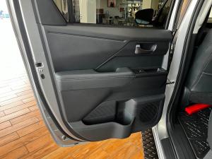 Toyota Hilux 2.8GD-6 double cab Legend 4x4 - Image 17