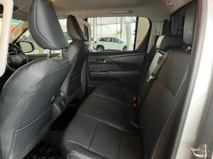 Toyota Hilux 2.8GD-6 double cab Legend 4x4 - Image 18
