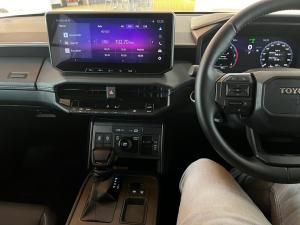 Toyota Hilux 2.8GD-6 double cab Legend 4x4 - Image 28