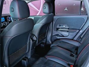 Mercedes-Benz GLA GLA200d Progressive - Image 13