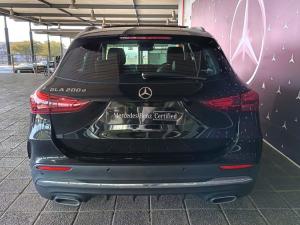 Mercedes-Benz GLA GLA200d Progressive - Image 6