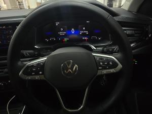 Volkswagen Polo hatch 1.0TSI Life auto - Image 11